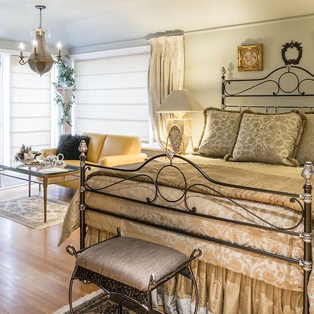 Crystal'S View Bed & Breakfast นอร์ทแวนคูเวอร์ ภายนอก รูปภาพ