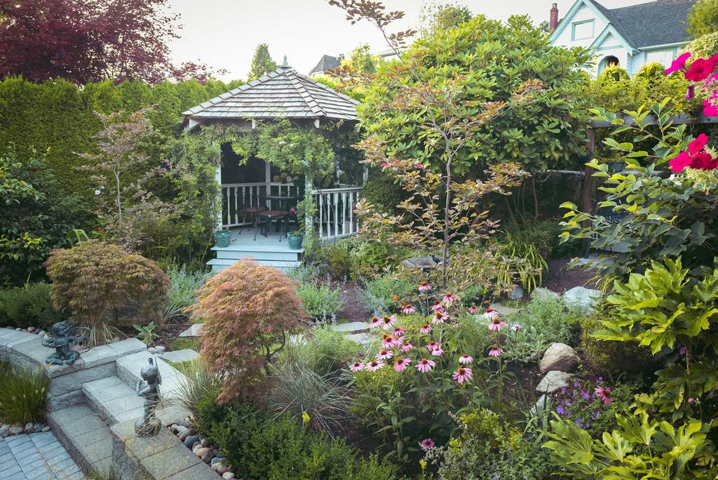 Crystal'S View Bed & Breakfast นอร์ทแวนคูเวอร์ ภายนอก รูปภาพ