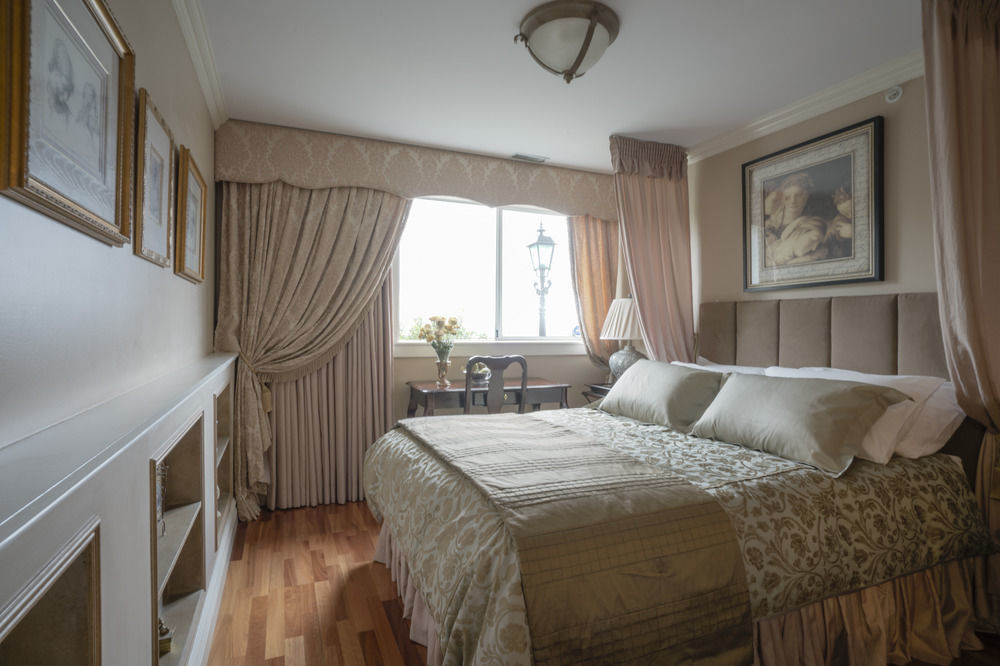 Crystal'S View Bed & Breakfast นอร์ทแวนคูเวอร์ ภายนอก รูปภาพ